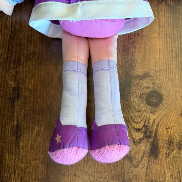 1983 Hallmark Cards, Inc. Rainbow Brite “Shy Violet” Doll - Picture 9 of 13